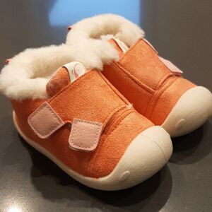Vignyhoney New with Pink Suede and Fleece Lined Toddler Shoes